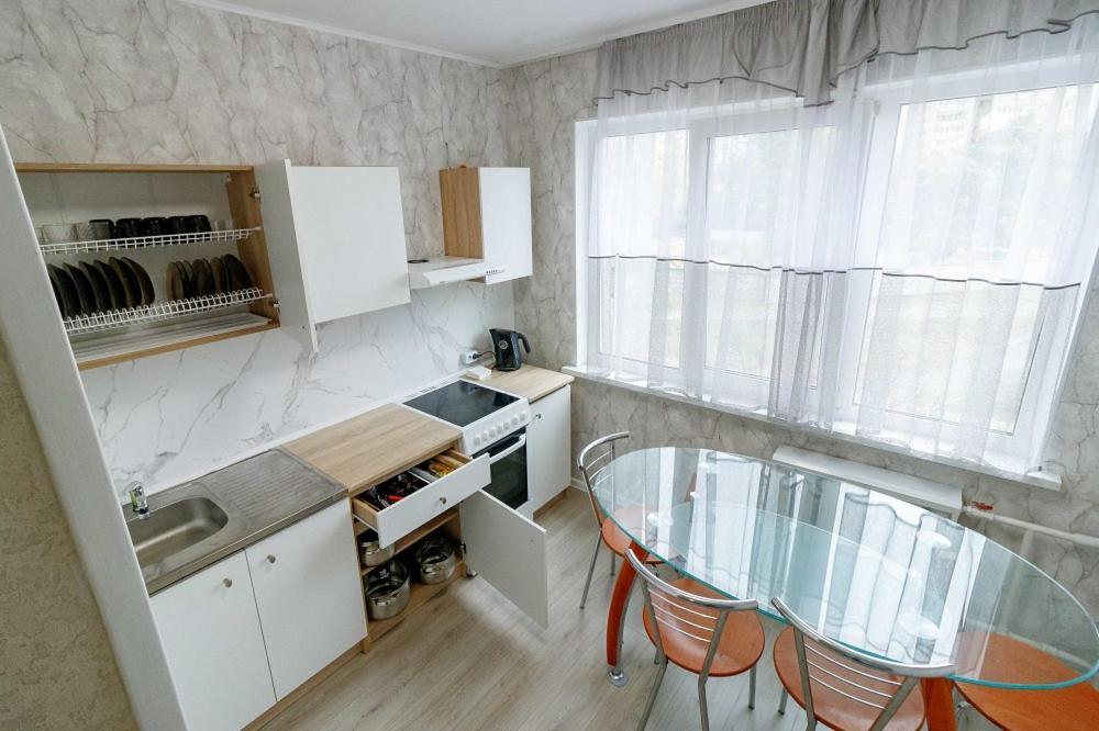 Kvartirkoff Na Ozernaya 26 Киев Экстерьер фото