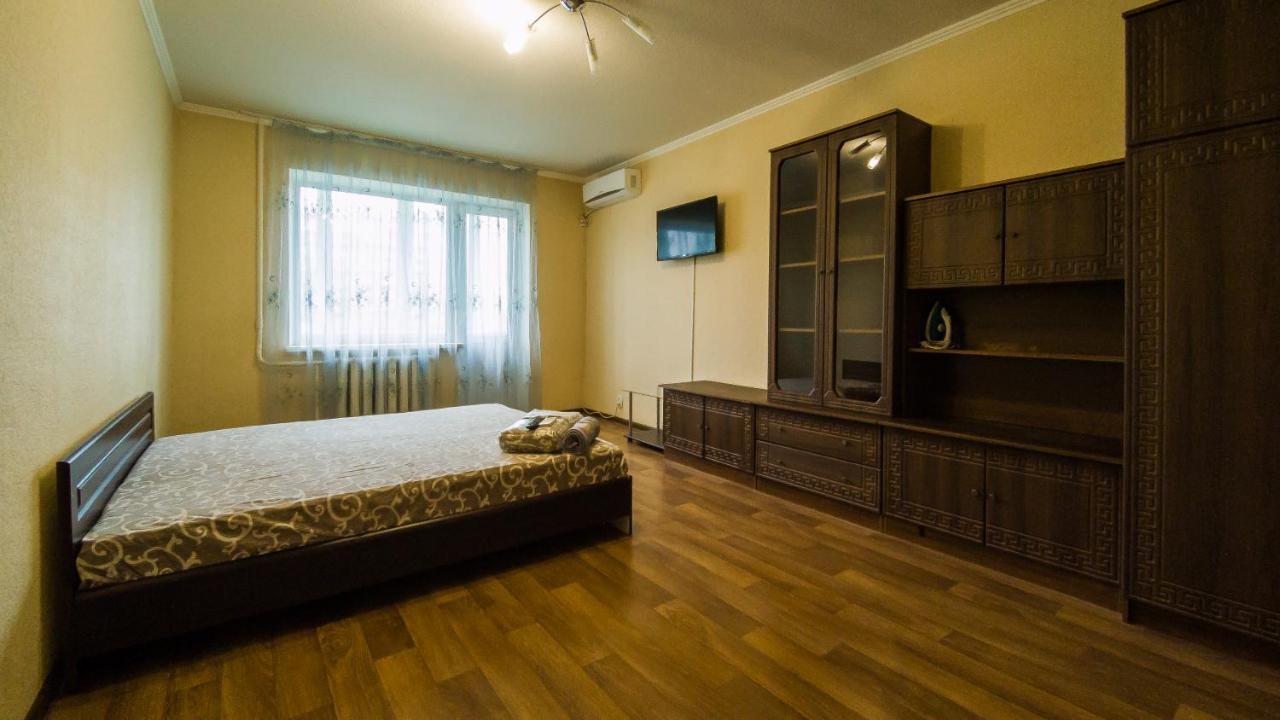 Kvartirkoff Na Ozernaya 26 Киев Экстерьер фото